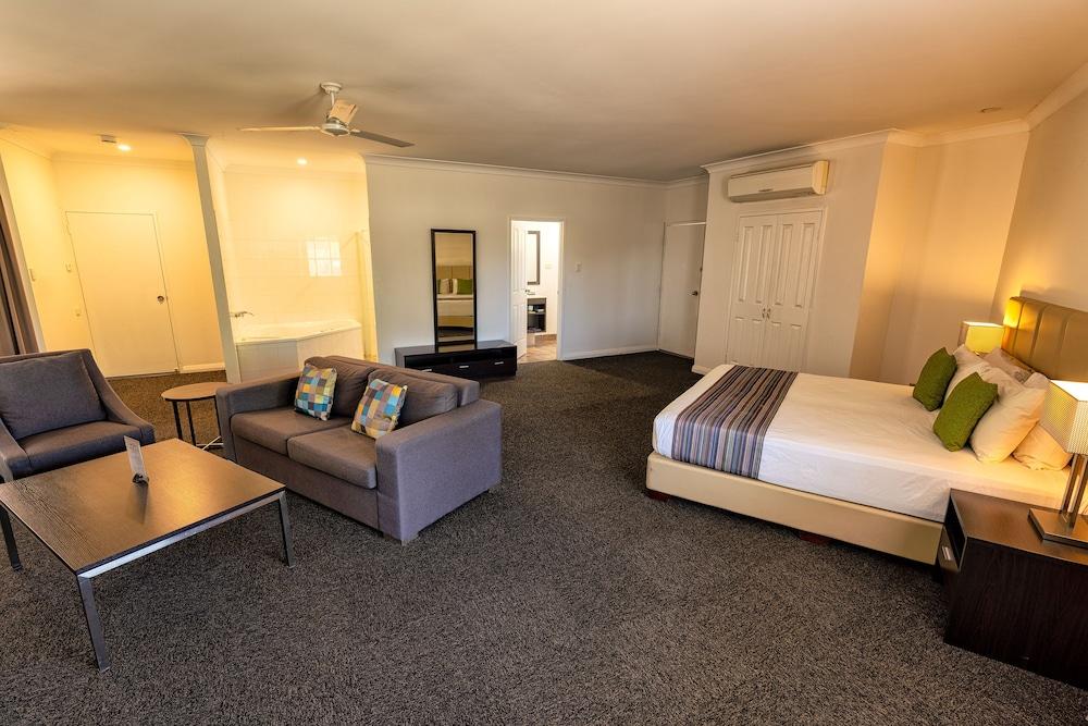 The Kimberley Grande Resort Kununurra Exterior photo